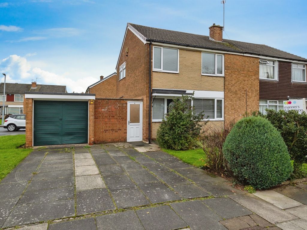 3 bed semidetached house for sale in Cayton Drive, Middlesbrough TS5