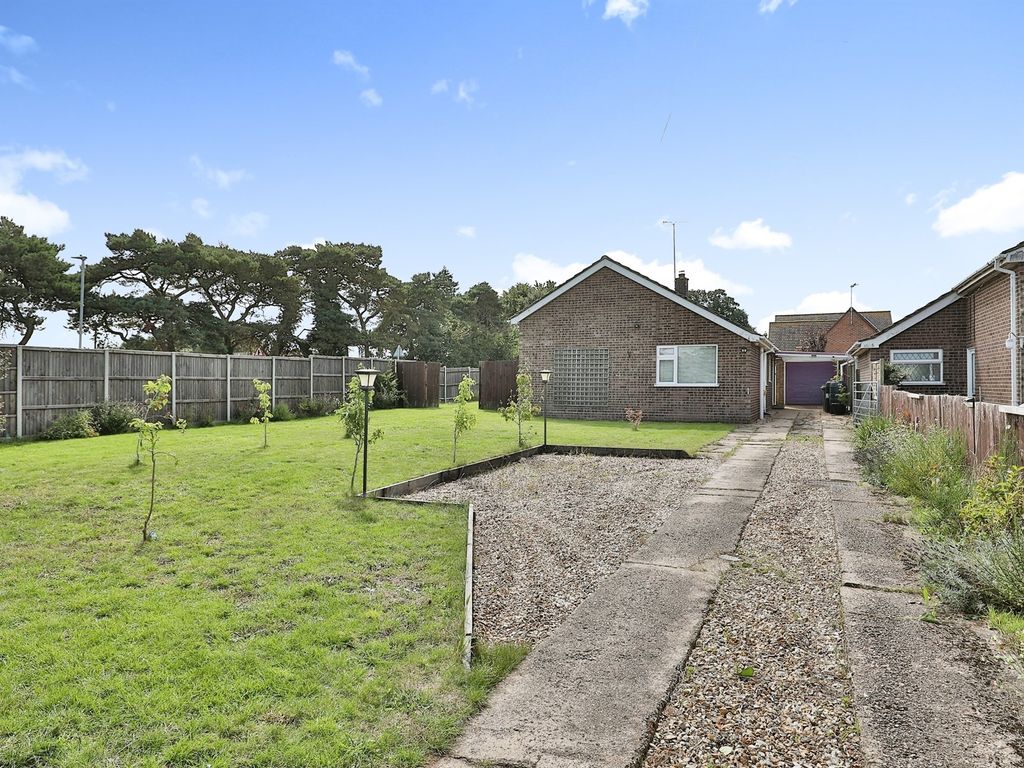 3 bed detached bungalow for sale in Westfields, Narborough, King's Lynn PE32, £270,000 Zoopla