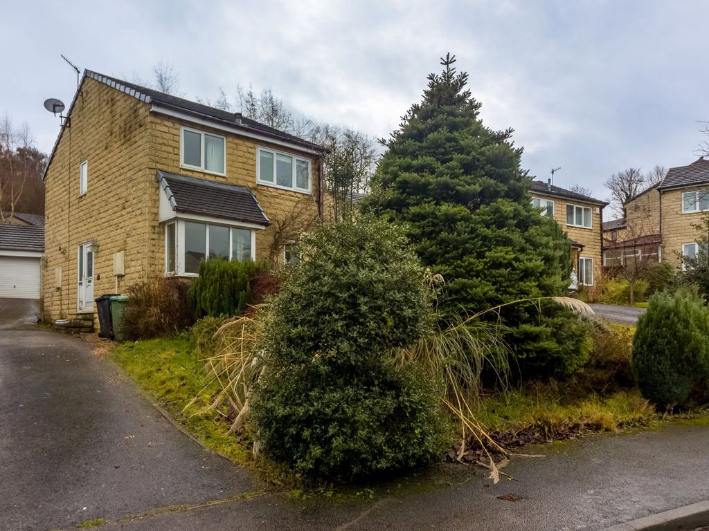 3 bed detached house for sale in Longlands Bank, Thongsbridge