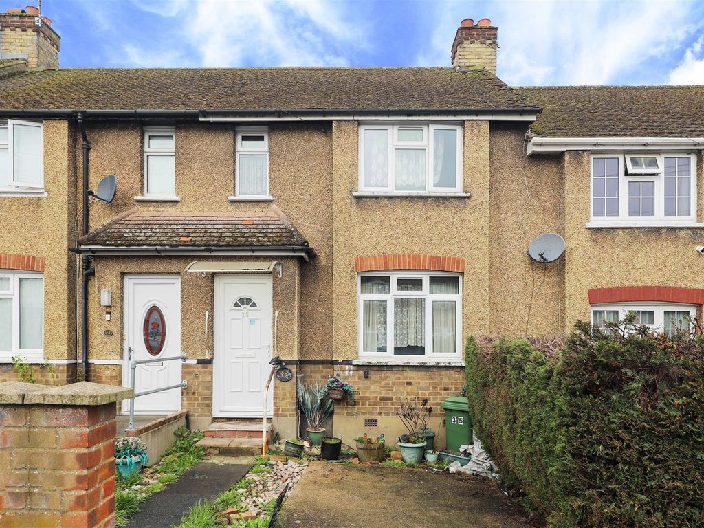 3 bed terraced house for sale in Oakdene Road, Hillingdon UB10 Zoopla
