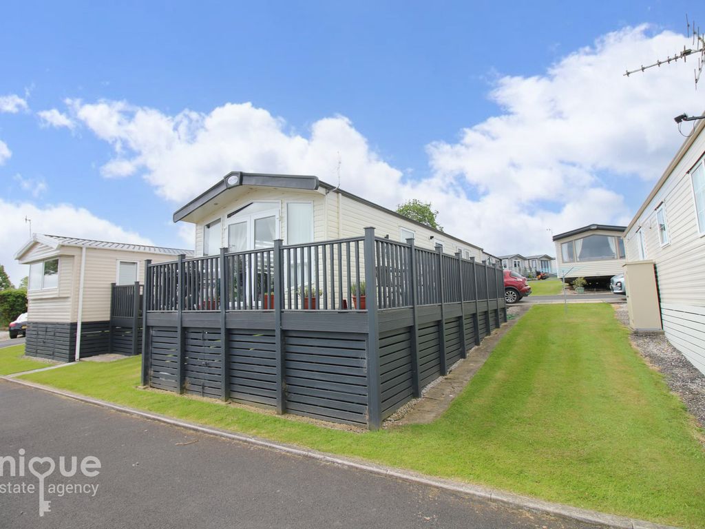 2 bed mobile/park home for sale in Merlewood Country Park, Little