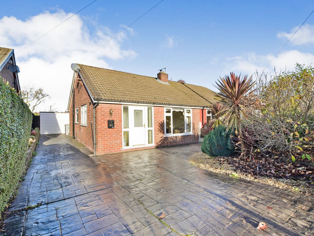 2 bed semidetached bungalow for sale in Lock Lane, Manchester M31, £