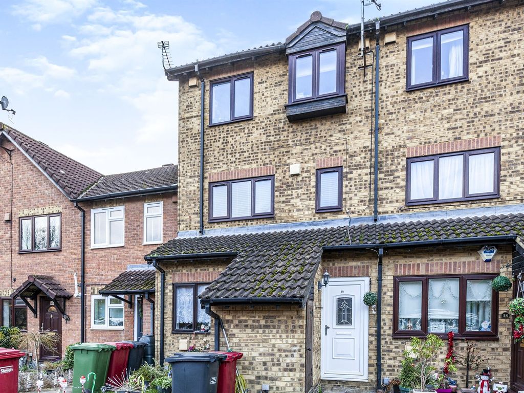 3 bed for sale in Haig Drive, Cippenham, Slough SL1 Zoopla