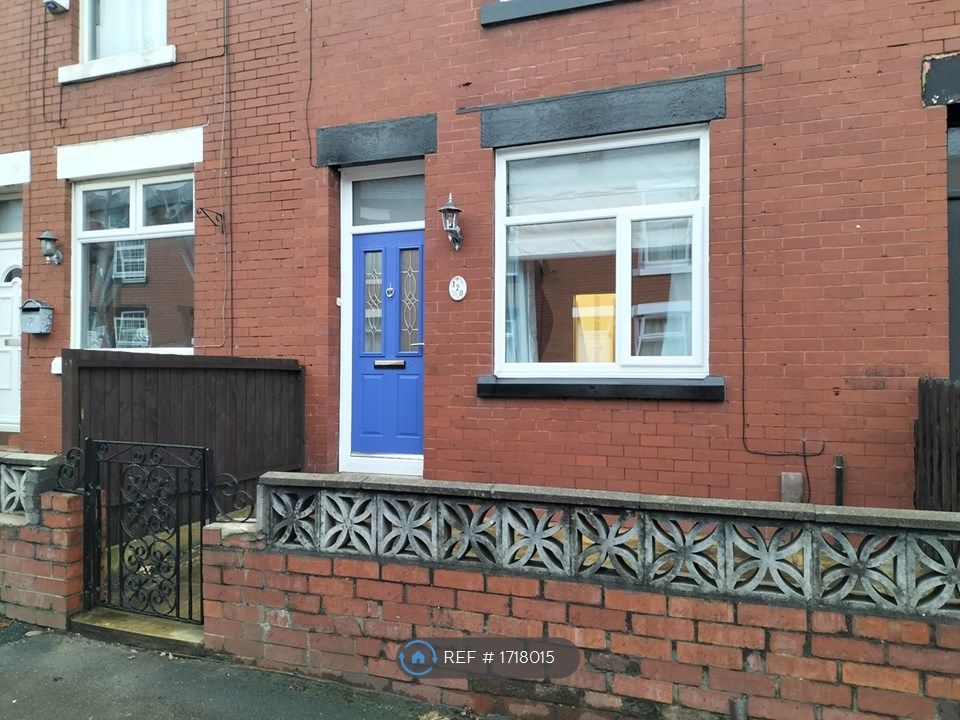 2 bed terraced house to rent in Rugby Road, Rochdale OL12 Zoopla