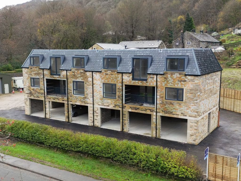 2 bed flat for sale in Todmorden, West Yorkshire OL14 Zoopla