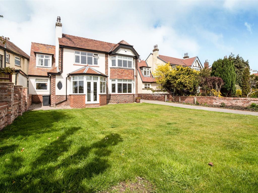 4 bed detached house for sale in Roe Lane, Southport PR9 Zoopla