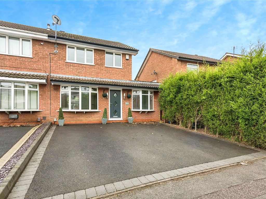 3 bed semidetached house for sale in Greenheart, Tamworth