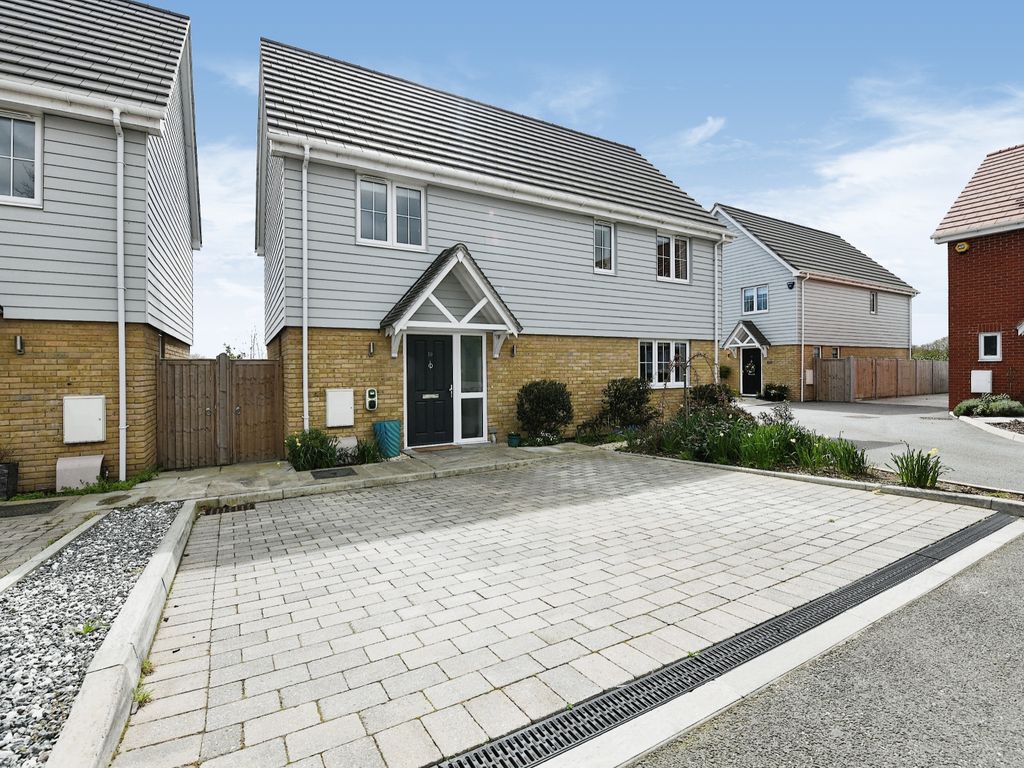 4 bed detached house for sale in Elliots Close, West Horndon, Brentwood, Essex CM13 Zoopla