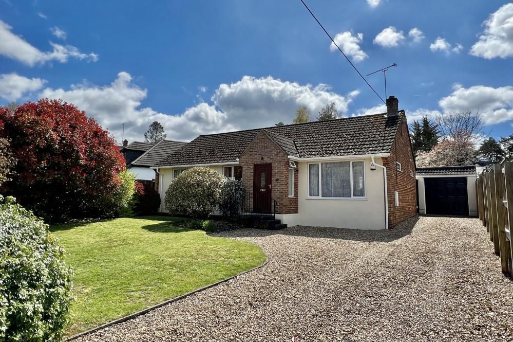 3 bed bungalow for sale in Ashley Drive West, Ashley Heath BH24 Zoopla