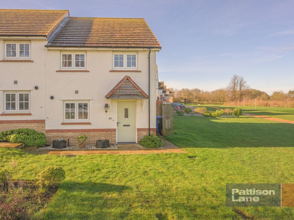 2 bed end terrace house for sale in Cransley Street, Broughton