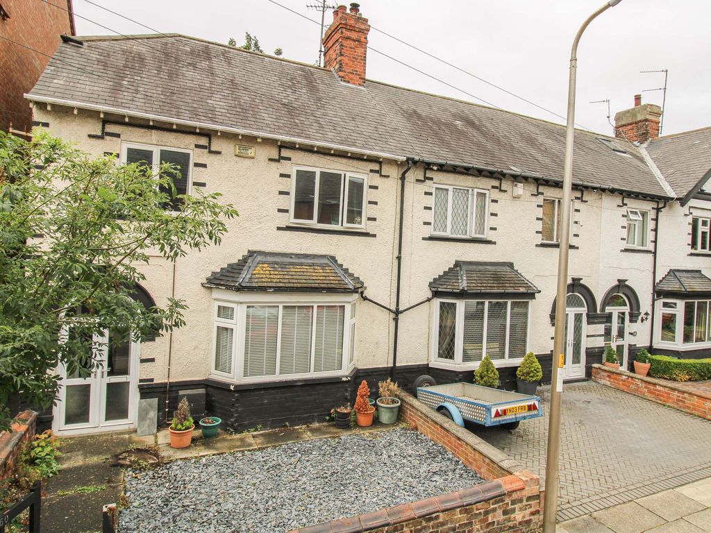 3 bed end terrace house for sale in Wellowgate, Grimsby DN32 Zoopla