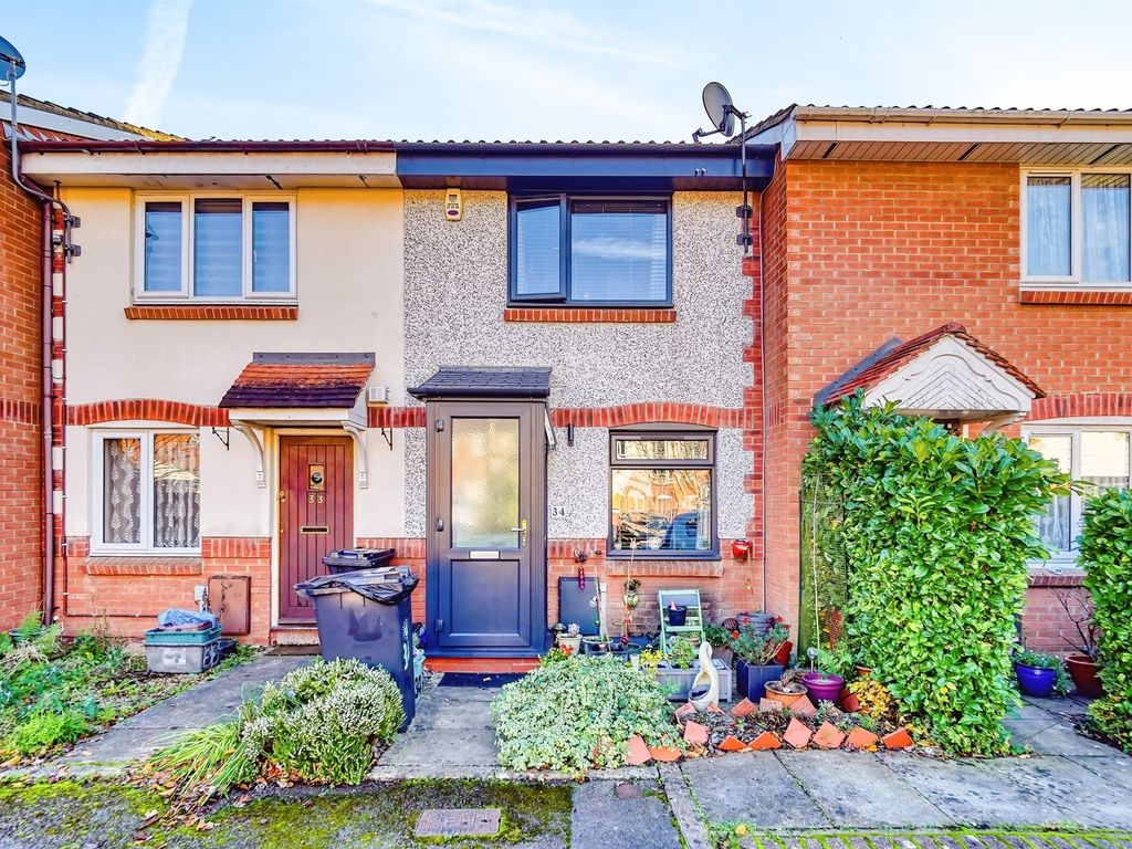 2 bed terraced house for sale in Burgess Green Close, St. Annes Park