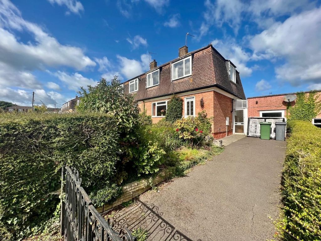 3 bed semidetached house for sale in Tilsdown Close, Cam, Dursley GL11