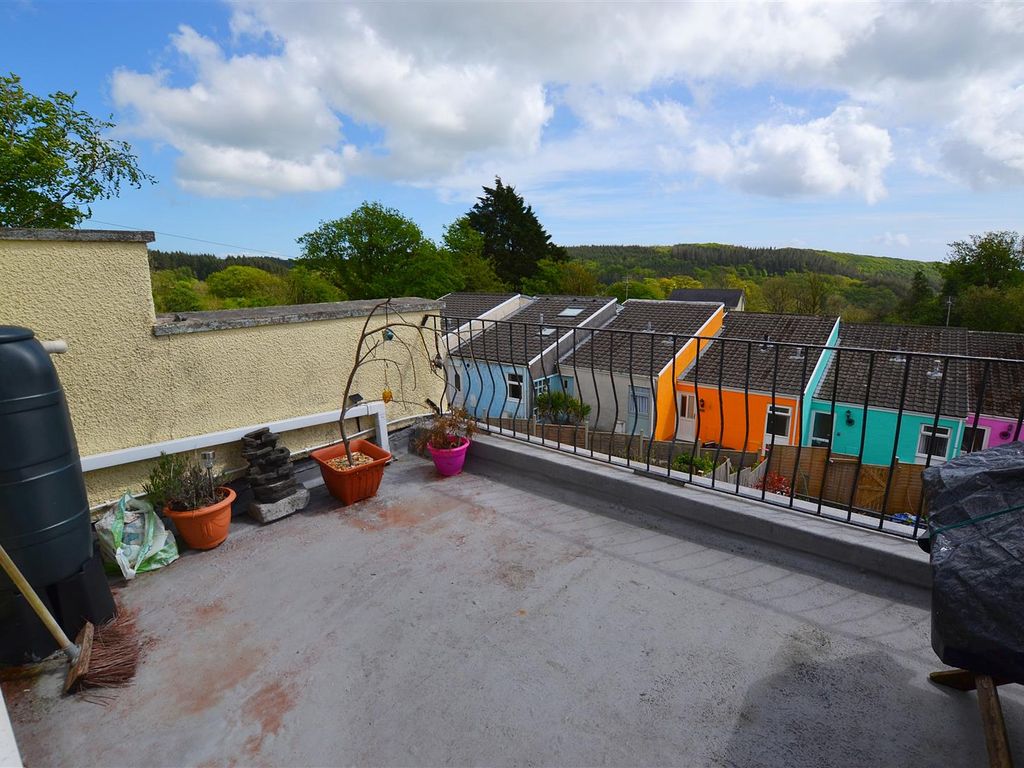 3 bed terraced house for sale in Llanteg Park, Llanteg, Narberth SA67