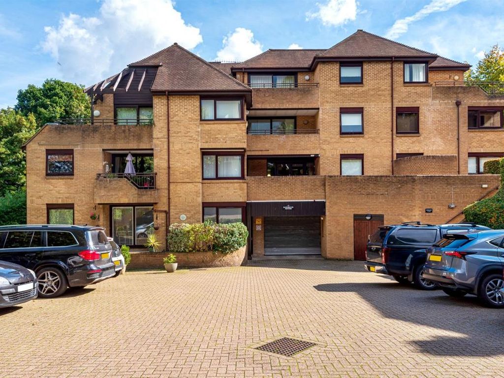 1 bed flat for sale in Sandrock House, Sandrock Road, Tunbridge Wells