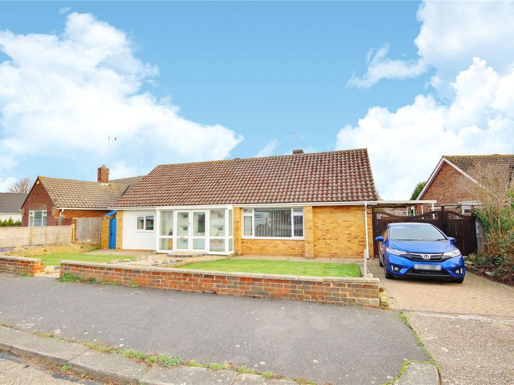 2 bed bungalow for sale in Singleton Crescent, Ferring, Worthing BN12