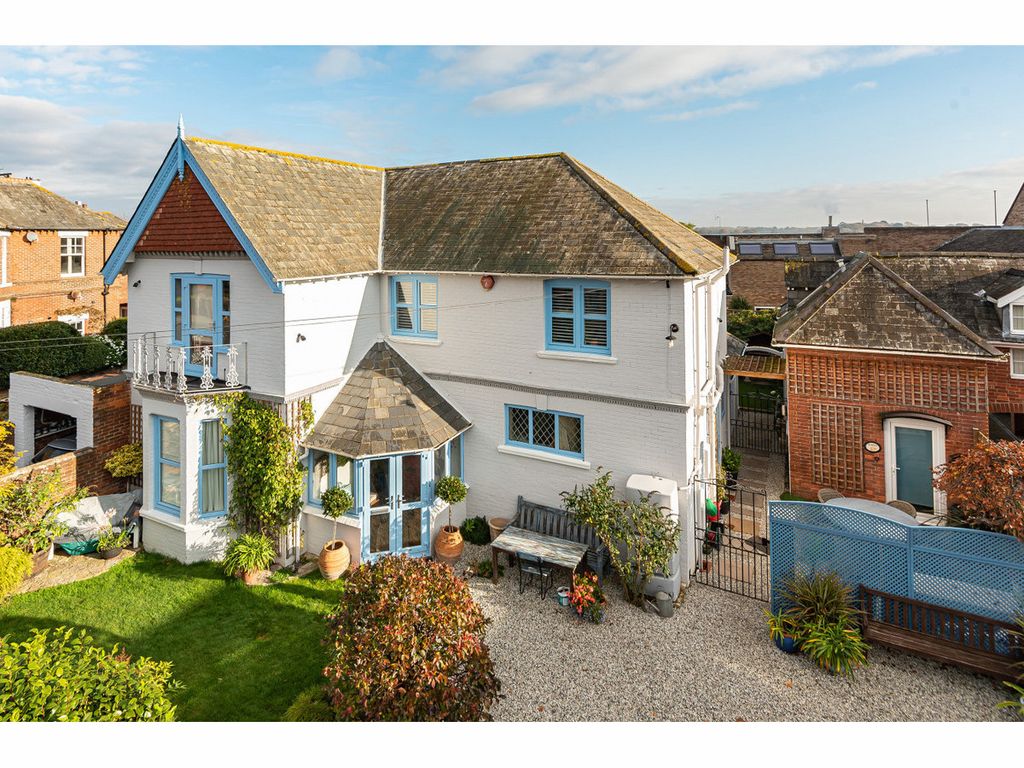 5 bed detached house for sale in New Street, Lymington SO41 Zoopla