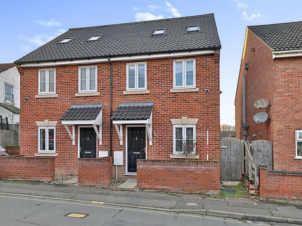 3 bed semidetached house for sale in Raglan Street, Norwich NR2 Zoopla
