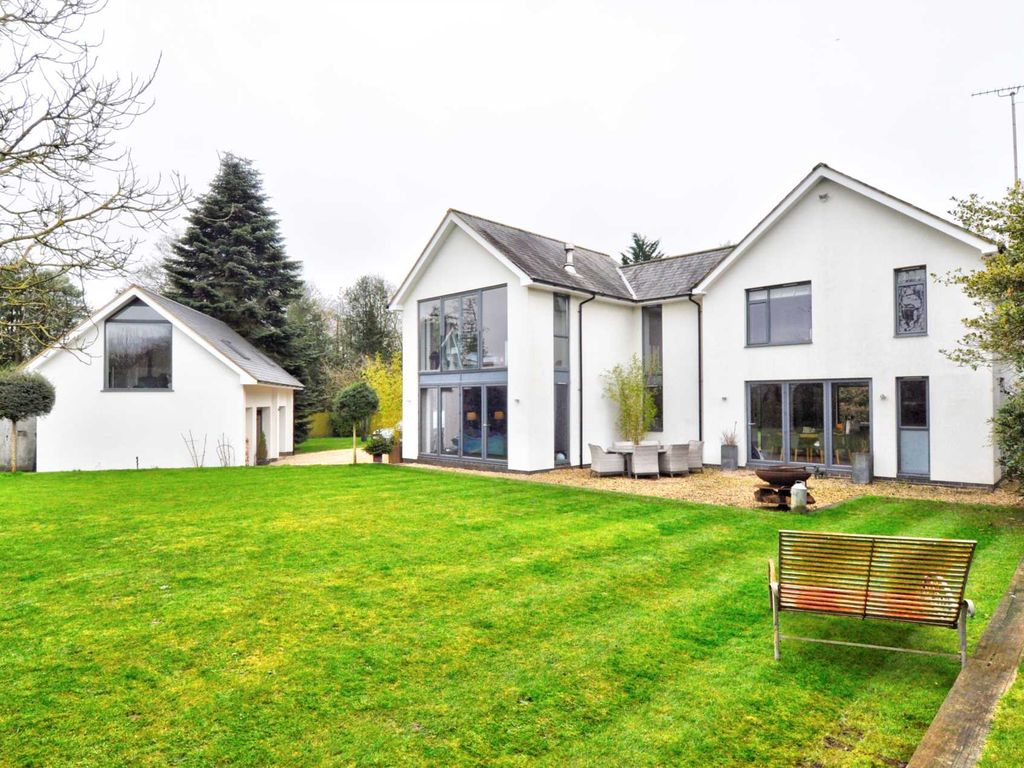 4 bed detached house for sale in Marlow Road, Bolter End HP14, £1,700,000 Zoopla