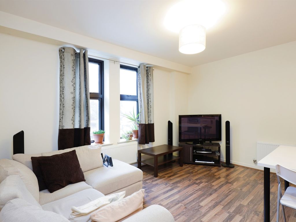 Lockhart Road, Watford WD17  