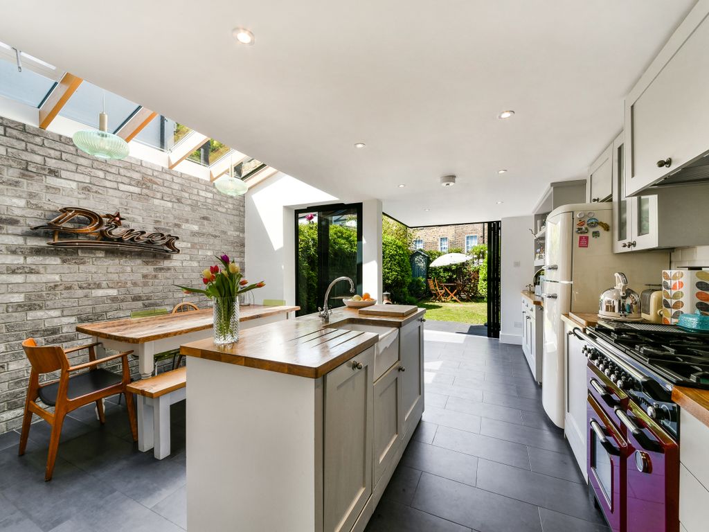 3 bed terraced house to rent in Baring Street, Islington N1 Zoopla