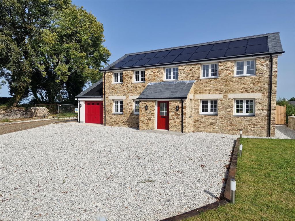New home, 5 bed detached house for sale in Barn Park View, Lewdown
