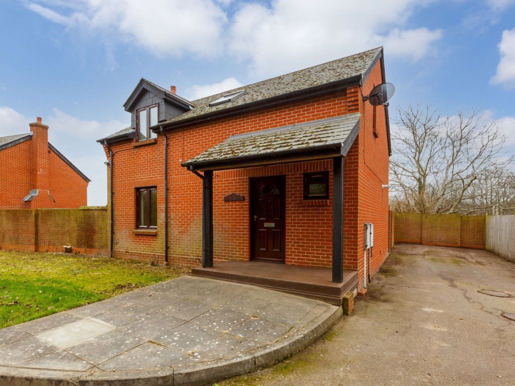 2 bed detached house to rent in Anthony Lane, Swanley BR8 Zoopla