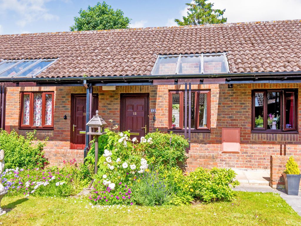 1 bed bungalow for sale in Bridge Court, Middlebridge Street, Romsey