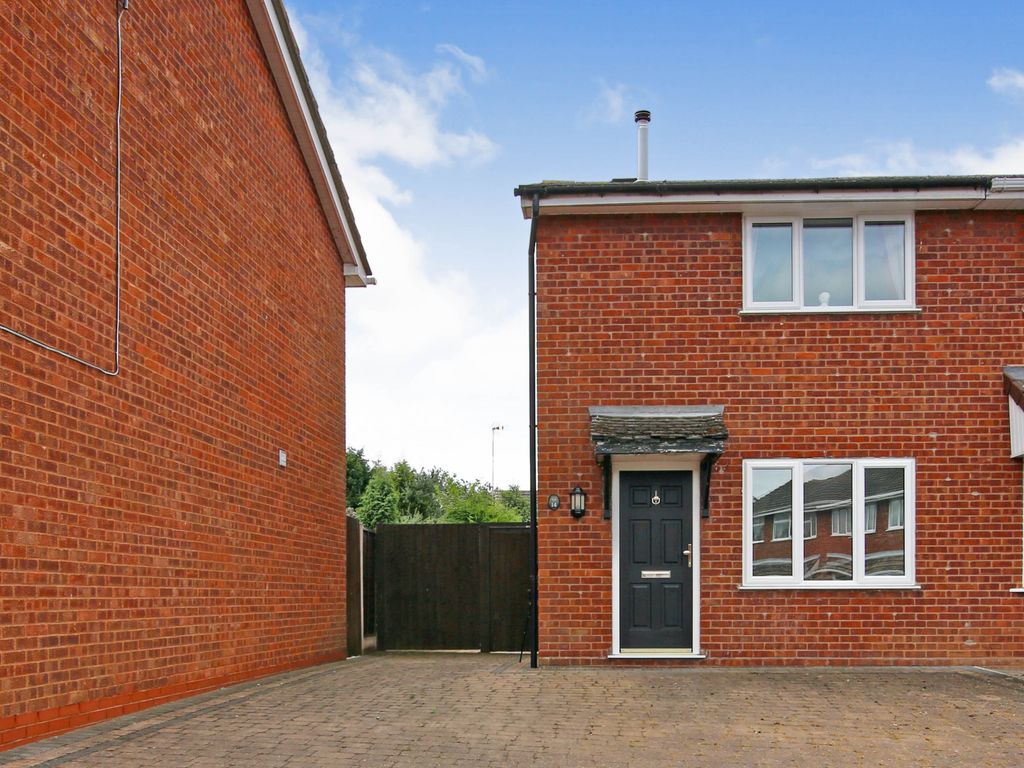 2 bed semidetached house for sale in Elm Tree Close, Tamworth B78 Zoopla