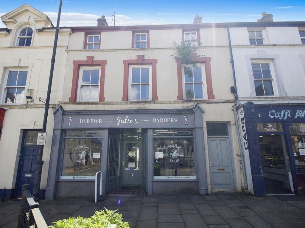 4 bed flat for sale in High Street, Llangefni LL77, £190,000 Zoopla