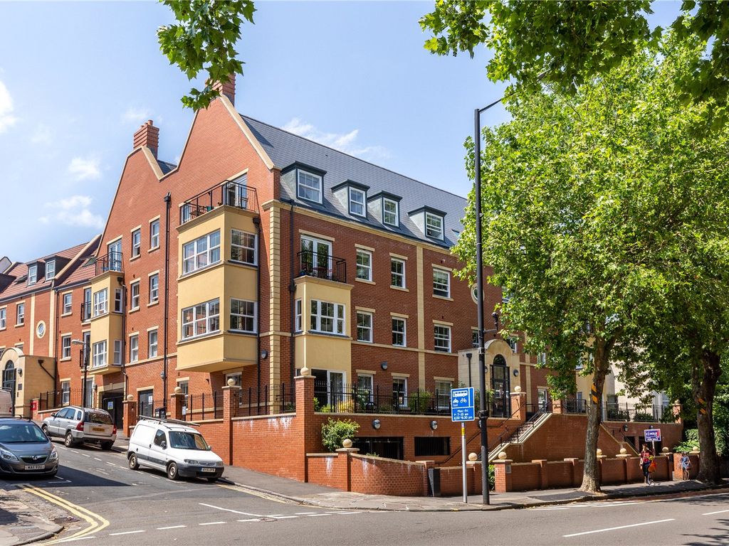 2 bed flat for sale in Cheltenham Road, Bristol, Bristol, City Of BS6