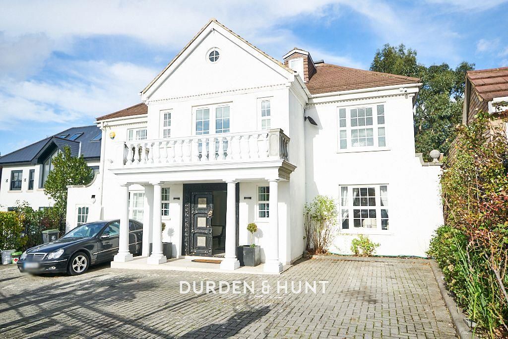 5 bed detached house for sale in Tomswood Road, Chigwell IG7 Zoopla