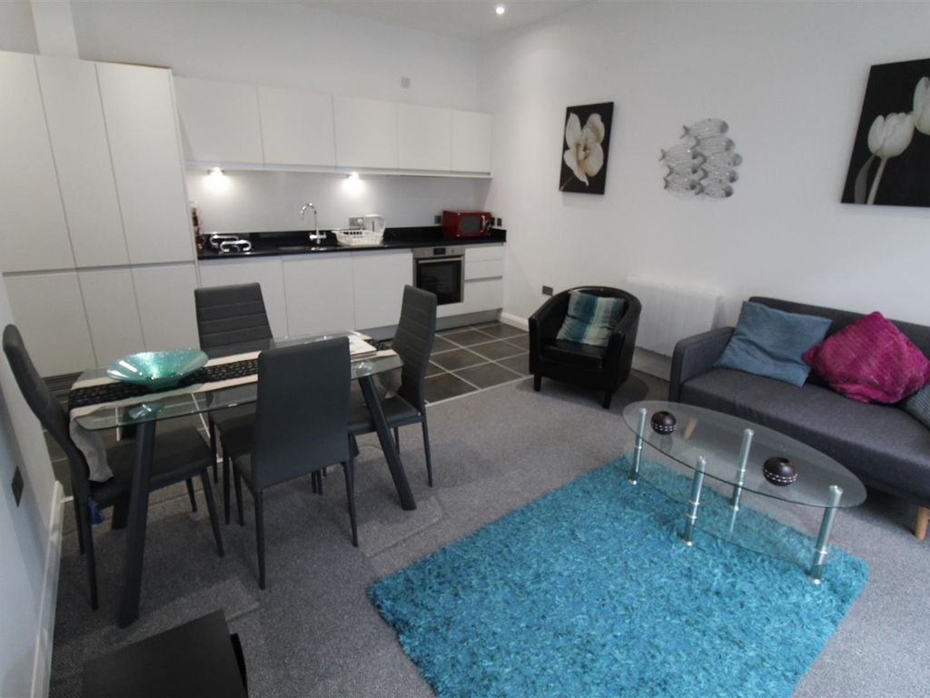 Corporation Street, Coventry CV1