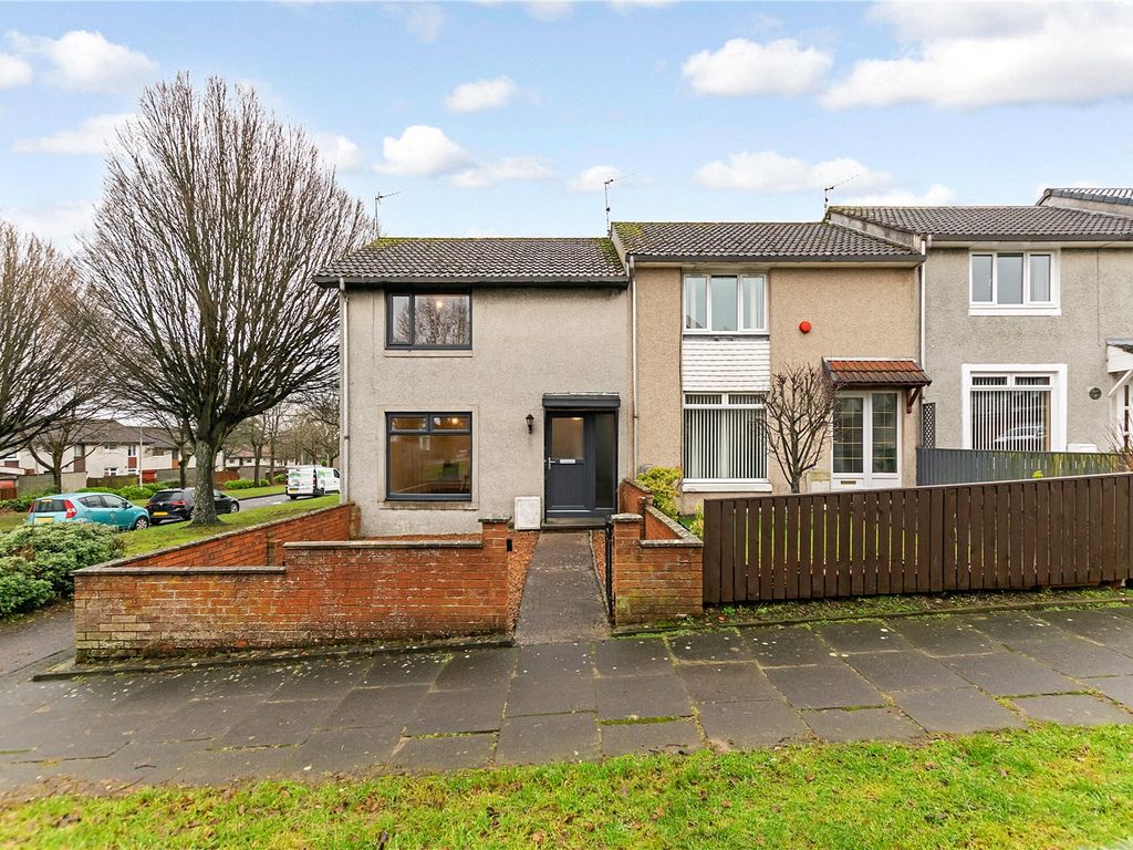 2 bed end terrace house for sale in Muirfield Drive, Glenrothes, Fife