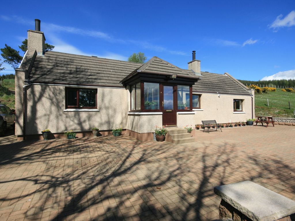 2 bed detached bungalow for sale in , AB54 Zoopla