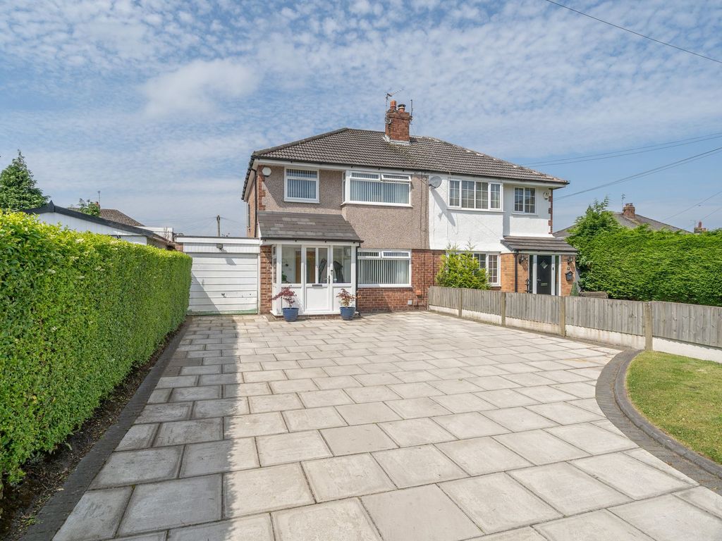 3 bed semidetached house for sale in Southport Road, Lydiate L31, £