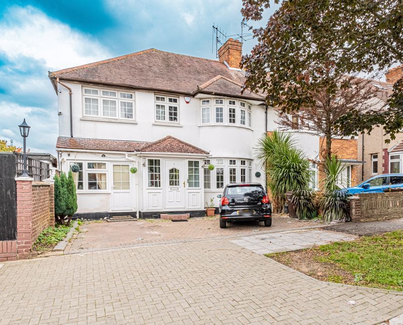 5 bed semidetached house for sale in Tintern Way, Harrow HA2 Zoopla
