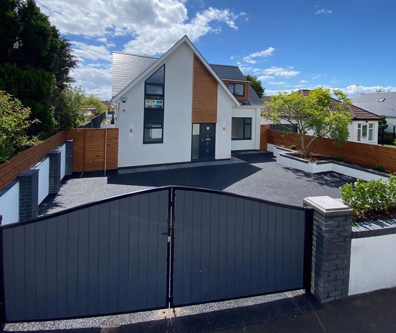 4 bed detached house for sale in Port Road West, Barry CF62 Zoopla