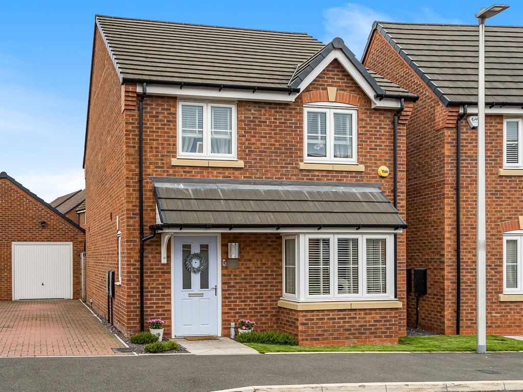 3 bed detached house for sale in Campbell Bannerman Way, Tividale