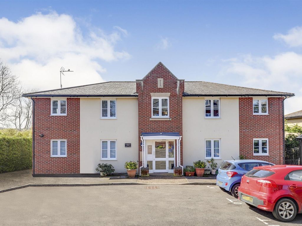 1 bed flat for sale in The Wheatridge, Upton St. Leonards, Gloucester