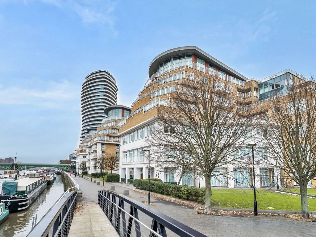 Oyster Wharf, Battersea, London SW11  