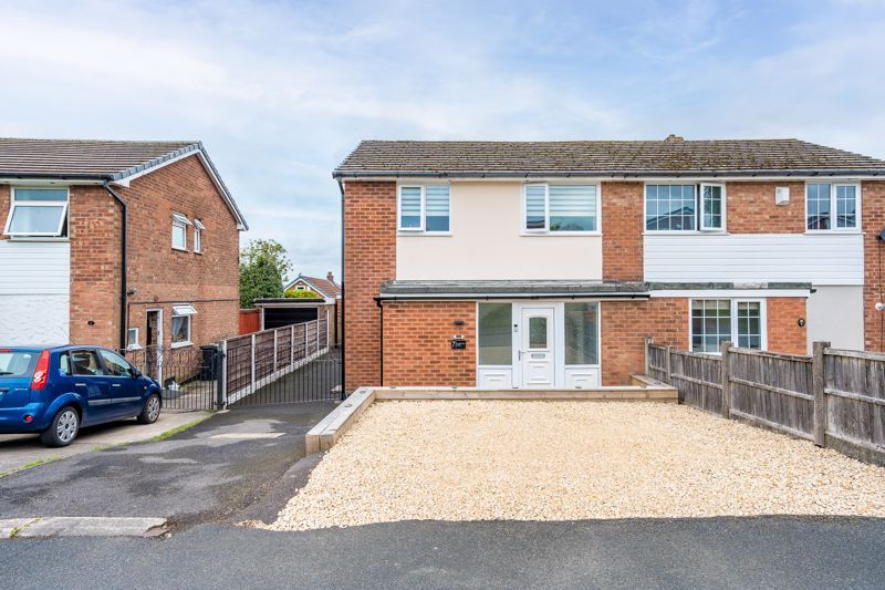 3 bed semidetached house for sale in Hawkstone Close, Harwood, Bolton