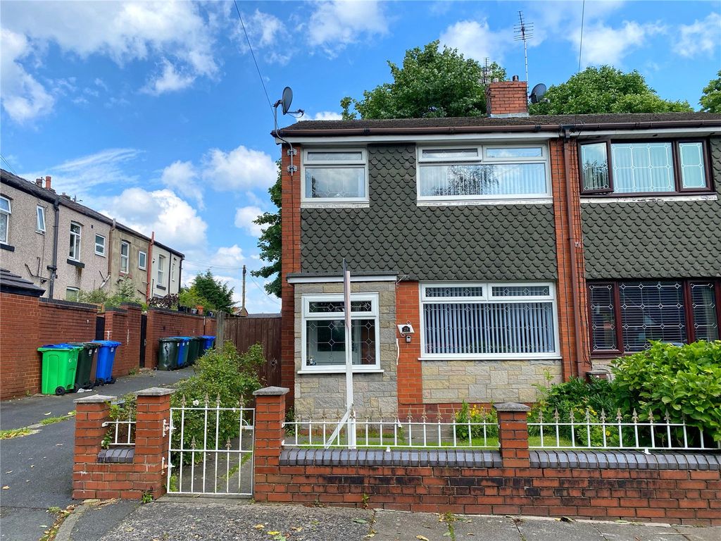 3 bed semidetached house for sale in Coomassie Street, Heywood