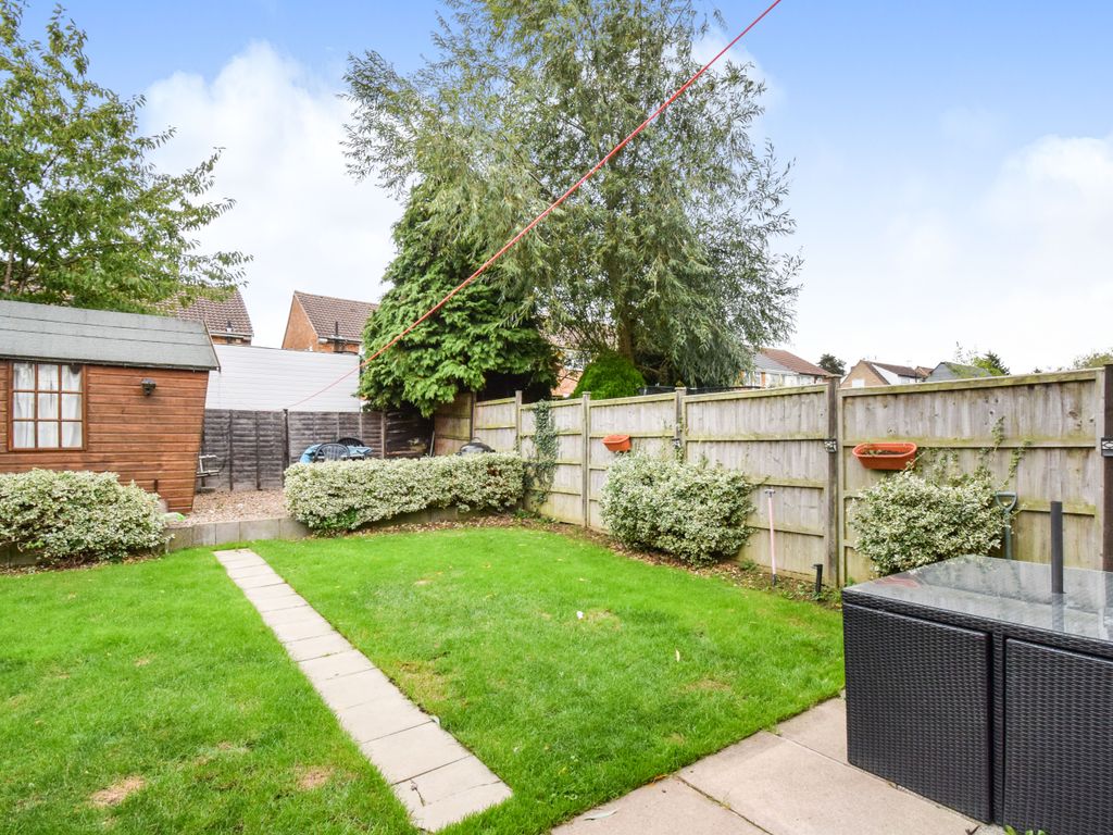 Elstree Avenue, Nether Hall, Leicester LE5  