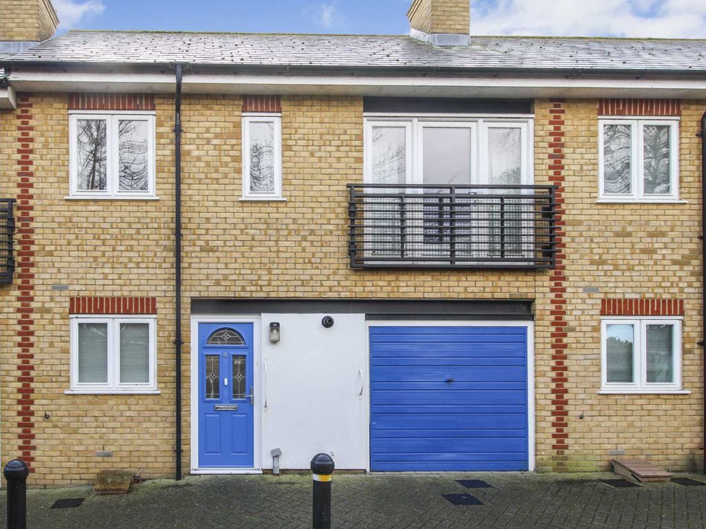 2 bed terraced house for sale in Quest Place, Maldon CM9, £310,000 Zoopla