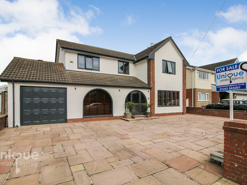 4 bed detached house for sale in South Strand, Fleetwood FY7 Zoopla