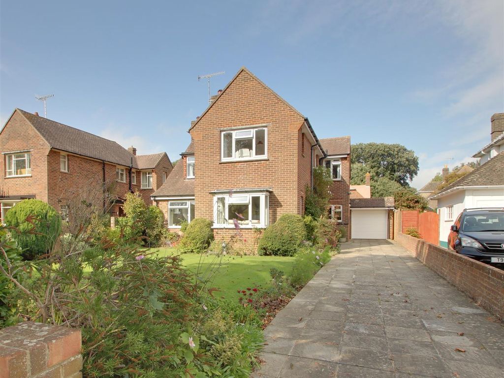 4 bed detached house for sale in Ashurst Drive, GoringBySea, Worthing