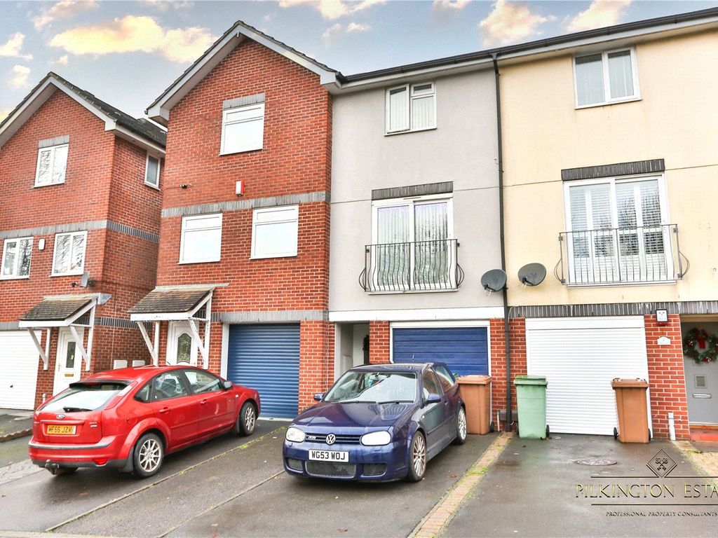 2 bed terraced house for sale in The Limes, Plymouth PL6, £210,000 Zoopla
