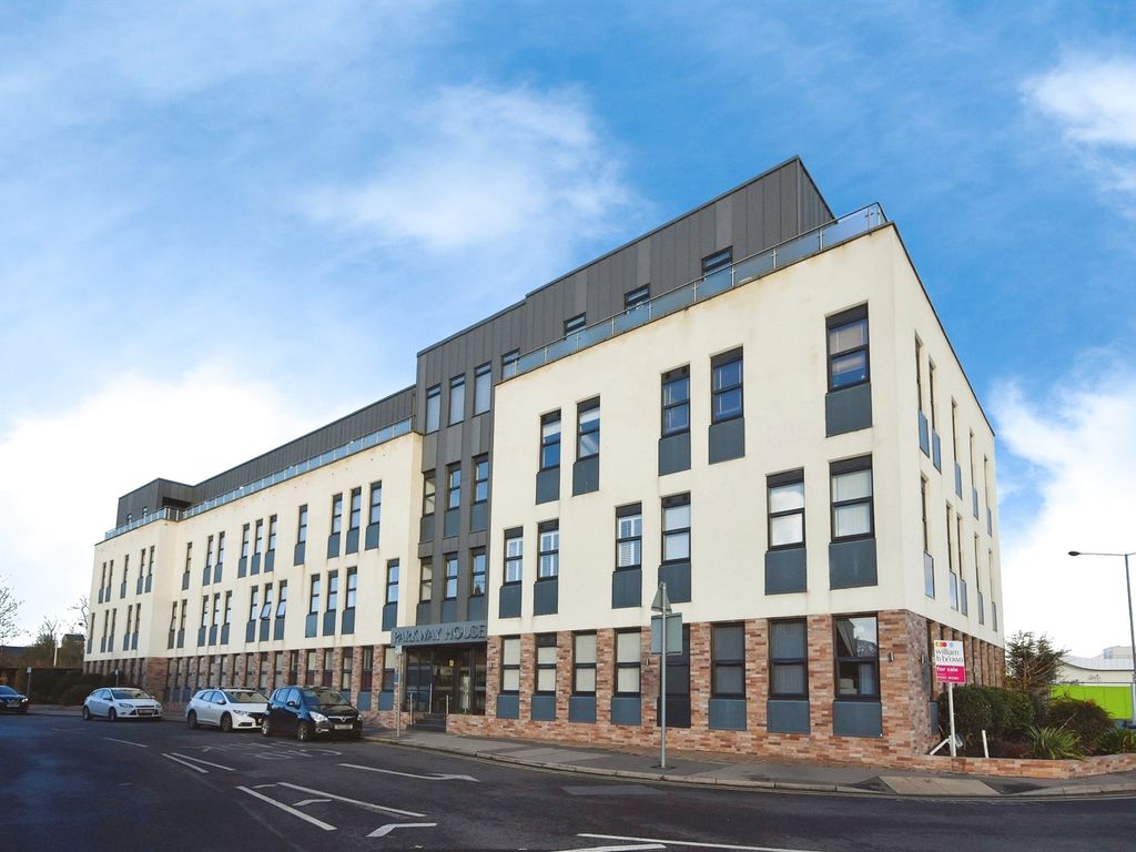 1 bed flat for sale in Baddow Road, Great Baddow, Chelmsford CM2, £