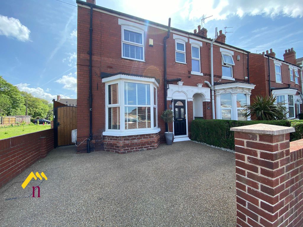 4 bed semidetached house for sale in King Edward Road, Thorne